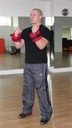 Biceps em Pé Simétrico com Caneleiras 2
