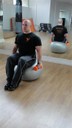 Biceps com Halteres Simétrico na Bola 1