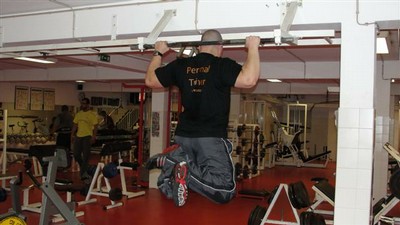 Dorsal, Costas, Ombro - Barra Fixa à Nuca 3