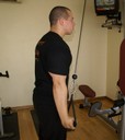 Puxador Triceps Supinação Alternado 1